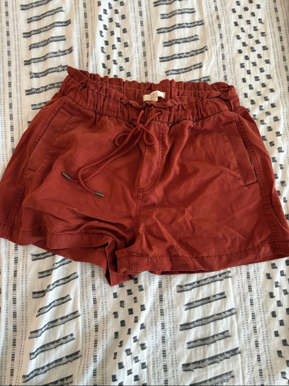 Loft Rust Brick Orange High Rise Shorts Paperbag Style Size Medium 100% lyocell